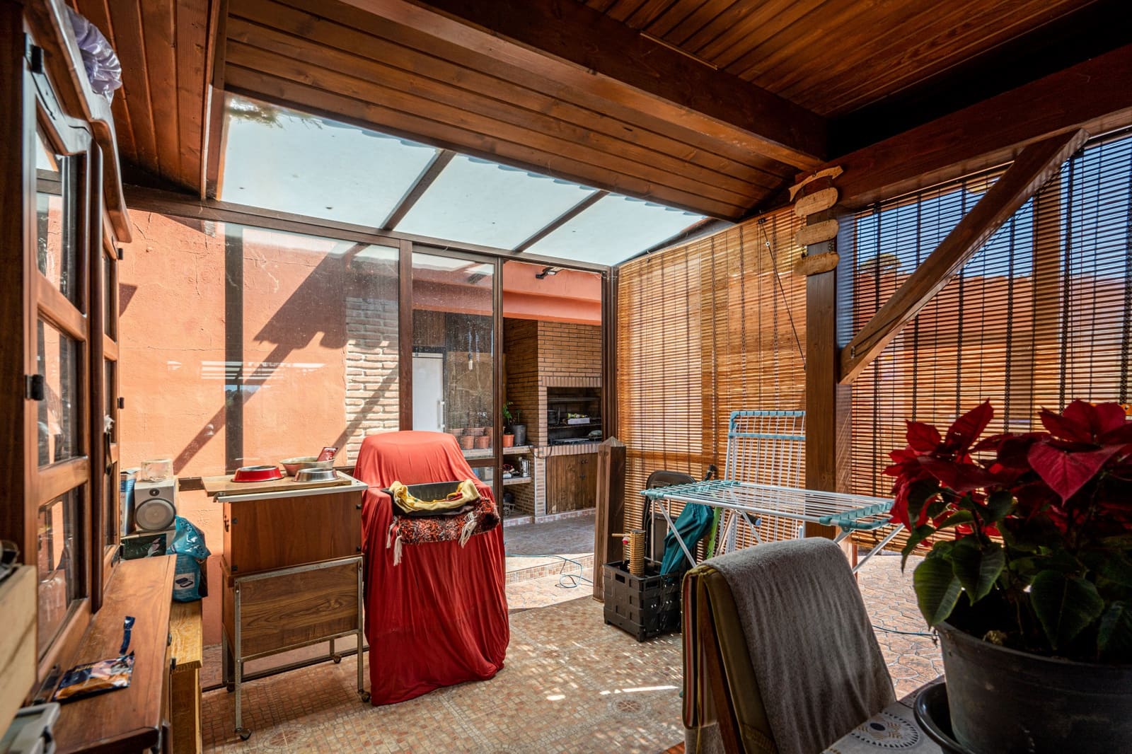 3 quarto Casa de Madeira para venda em Estepona com piscina garagem - 810 000 € (Ref: 7793196)