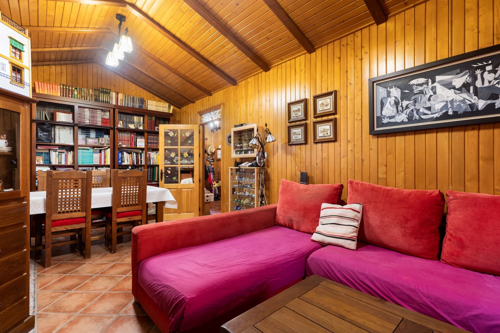 3 quarto Casa de Madeira para venda em Estepona com piscina garagem - 810 000 € (Ref: 7793196)