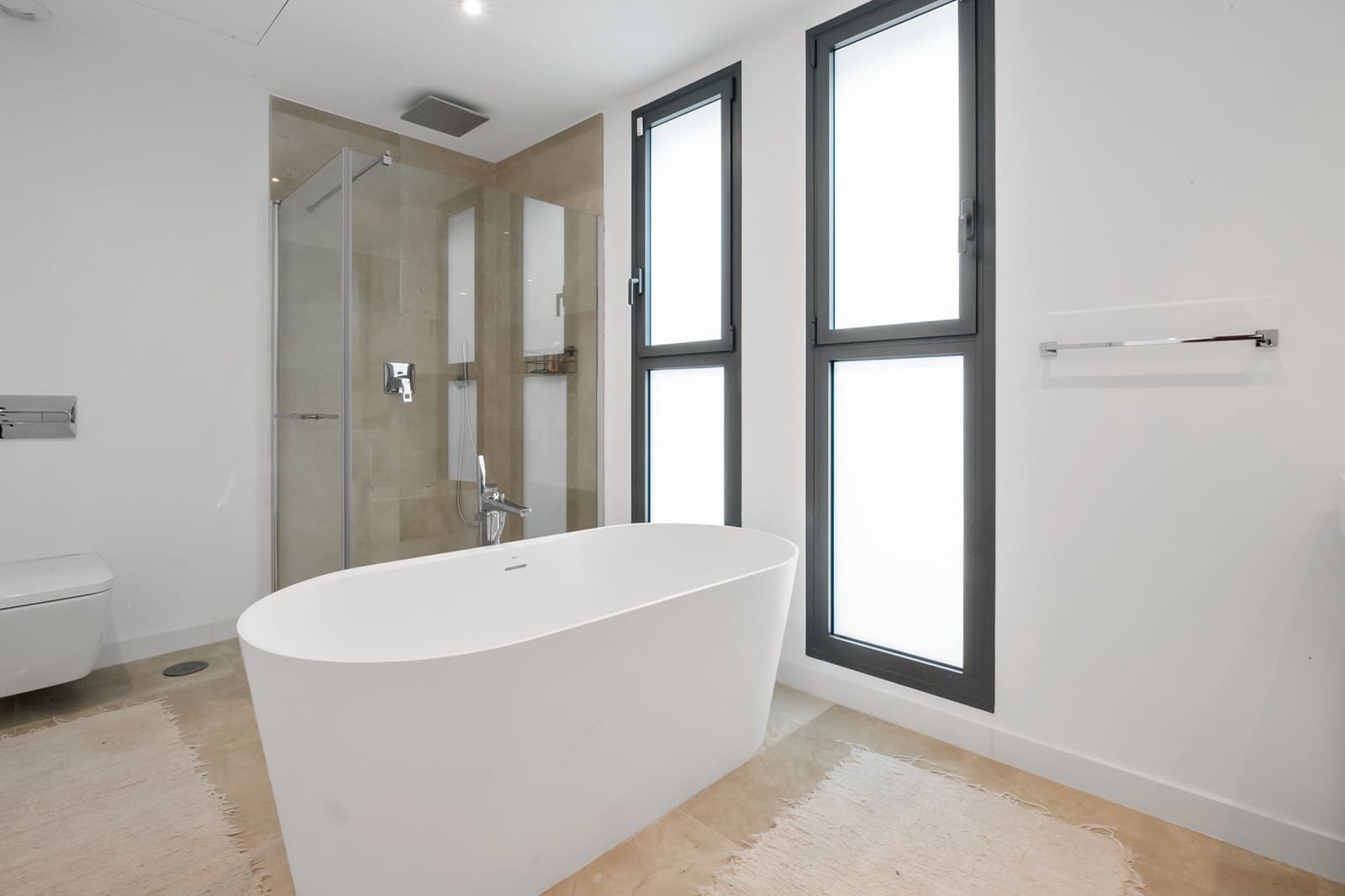 6 slaapkamer Villa te koop in Calahonda met zwembad garage - € 2.100.000 (Ref: 7793198)