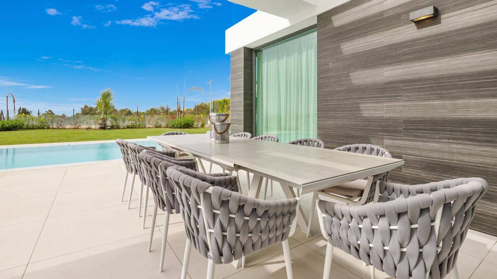 6 slaapkamer Villa te koop in Calahonda met zwembad garage - € 2.100.000 (Ref: 7793198)