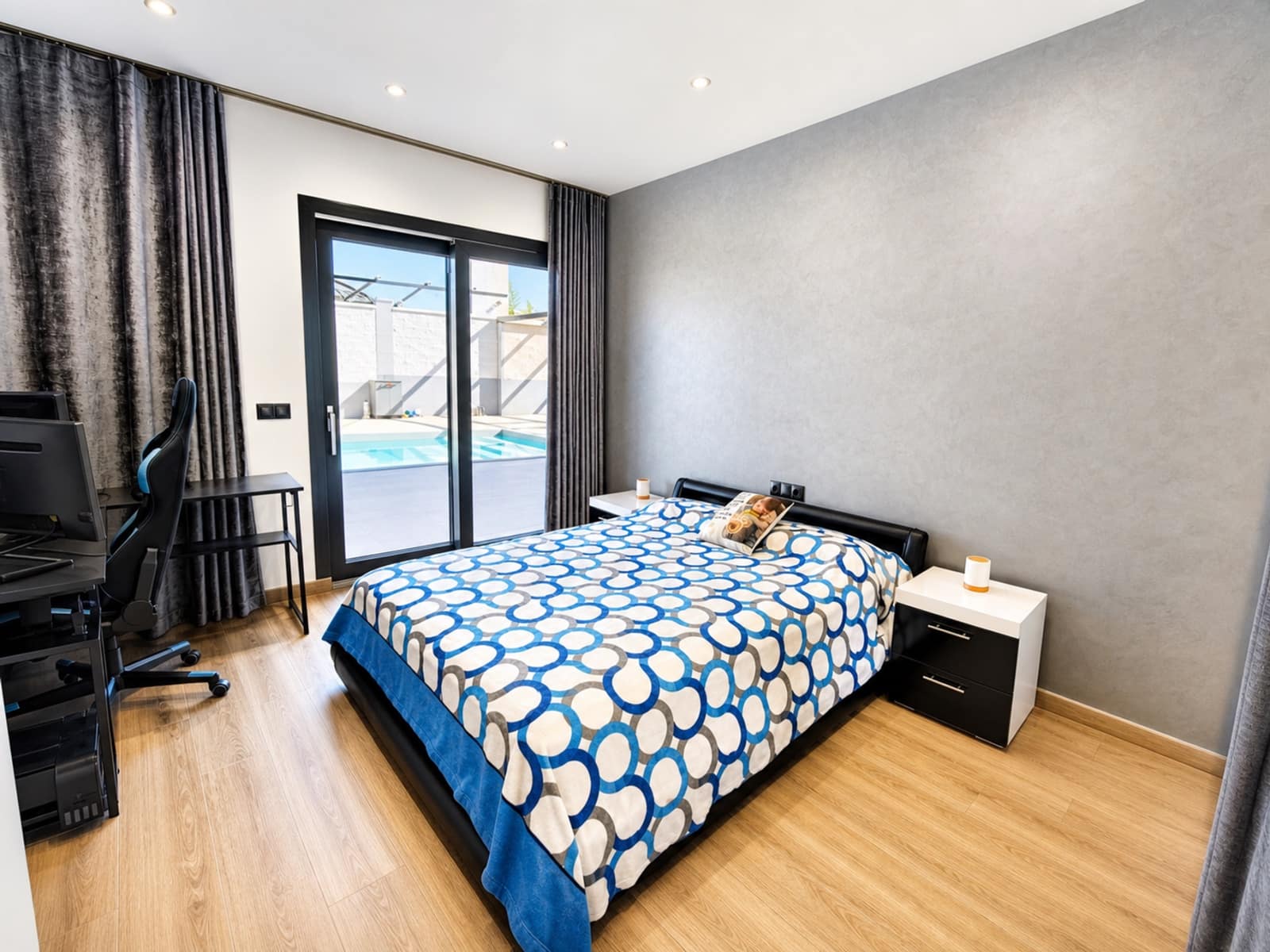 3 slaapkamer Villa te koop in Buenas Noches met zwembad garage - € 1.300.000 (Ref: 7823483)