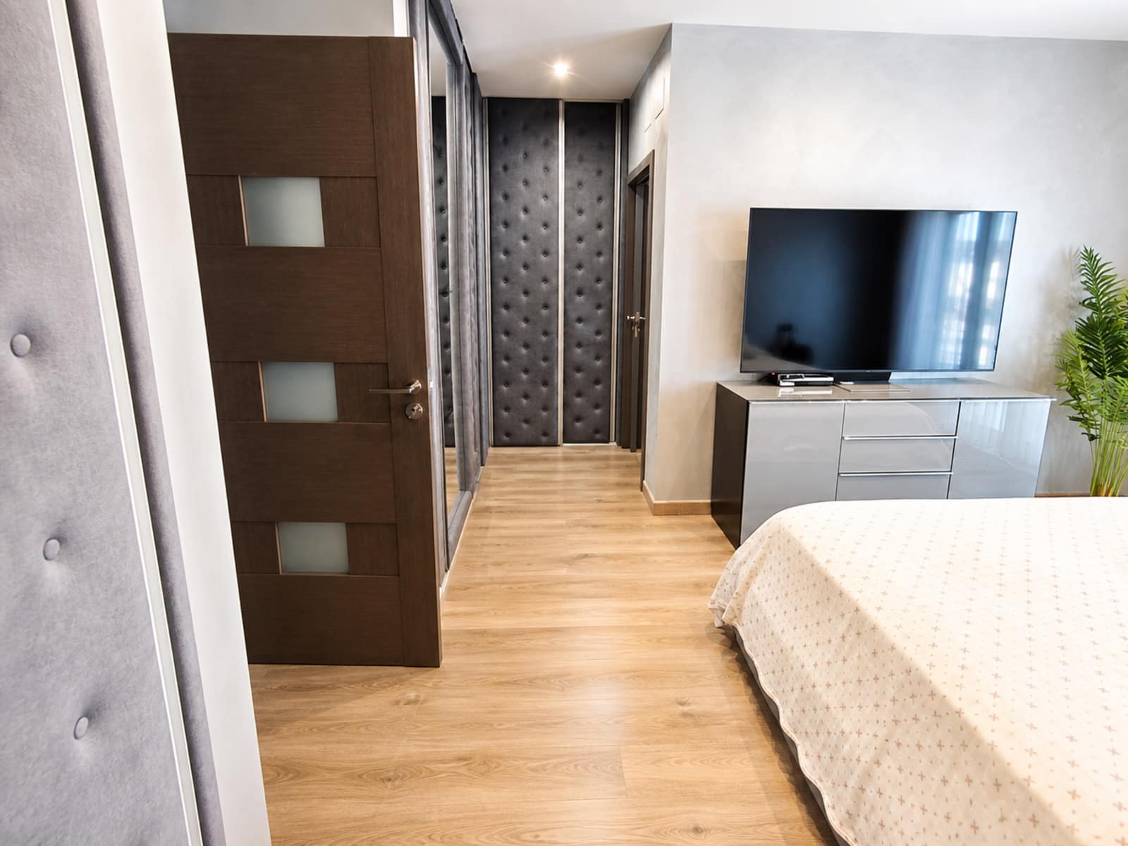 3 slaapkamer Villa te koop in Buenas Noches met zwembad garage - € 1.300.000 (Ref: 7823483)