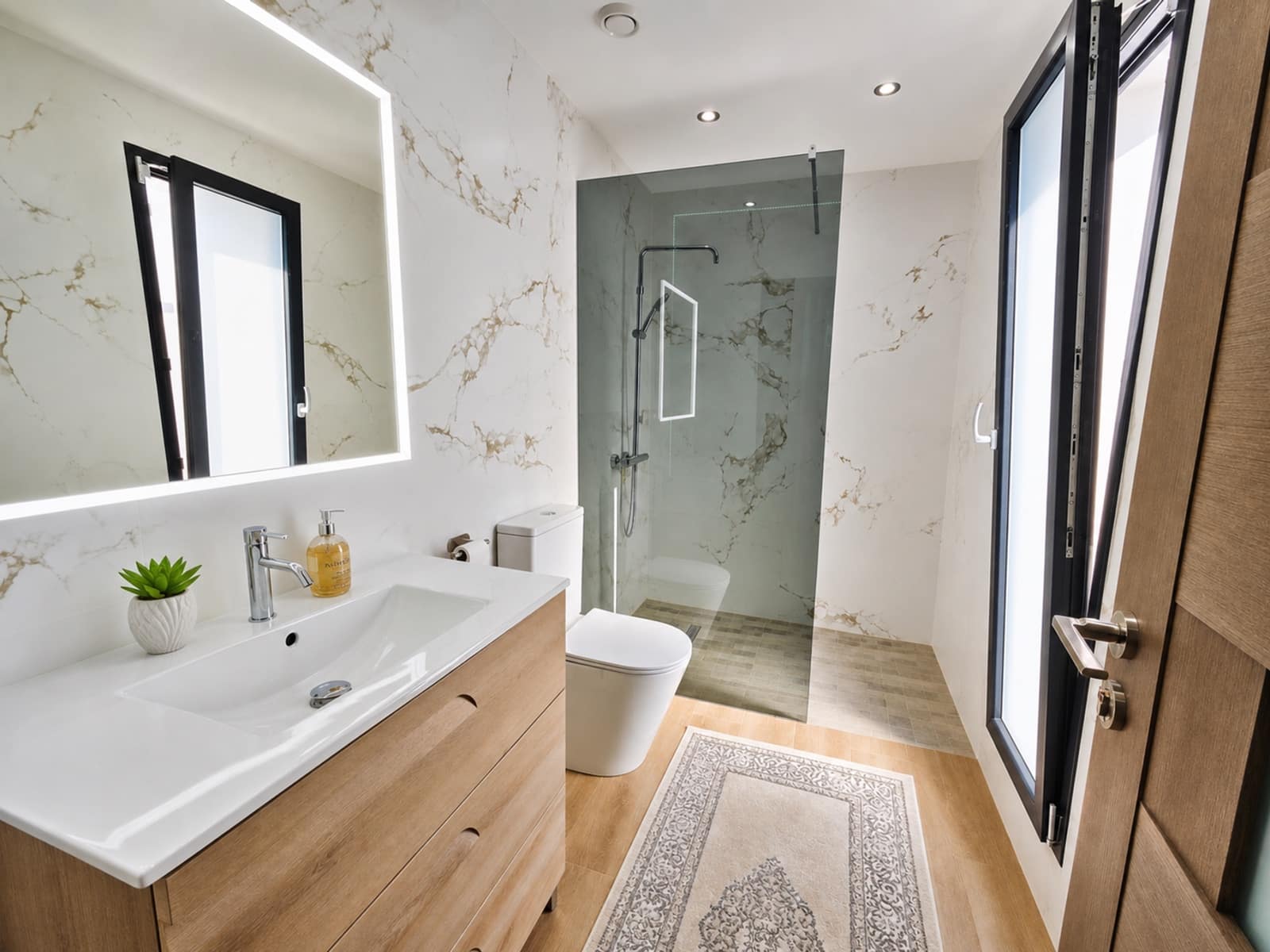 3 slaapkamer Villa te koop in Buenas Noches met zwembad garage - € 1.300.000 (Ref: 7823483)