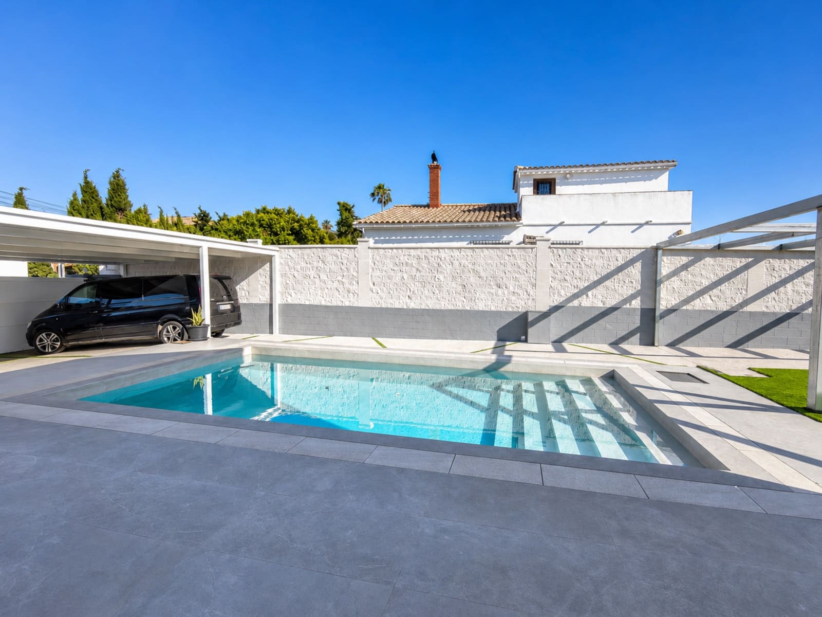 3 slaapkamer Villa te koop in Buenas Noches met zwembad garage - € 1.300.000 (Ref: 7823483)