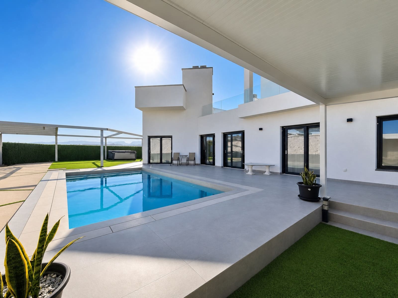 3 slaapkamer Villa te koop in Buenas Noches met zwembad garage - € 1.300.000 (Ref: 7823483)