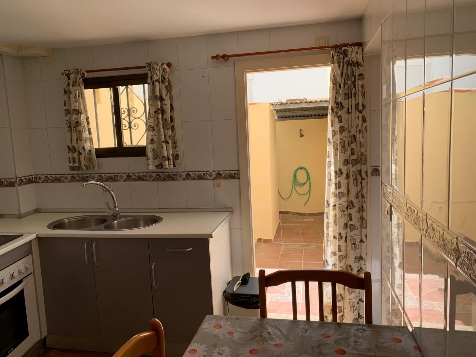 4 soveværelse Semi-Rækkehus til salg i Manilva - € 235.000 (Ref: 7950514)