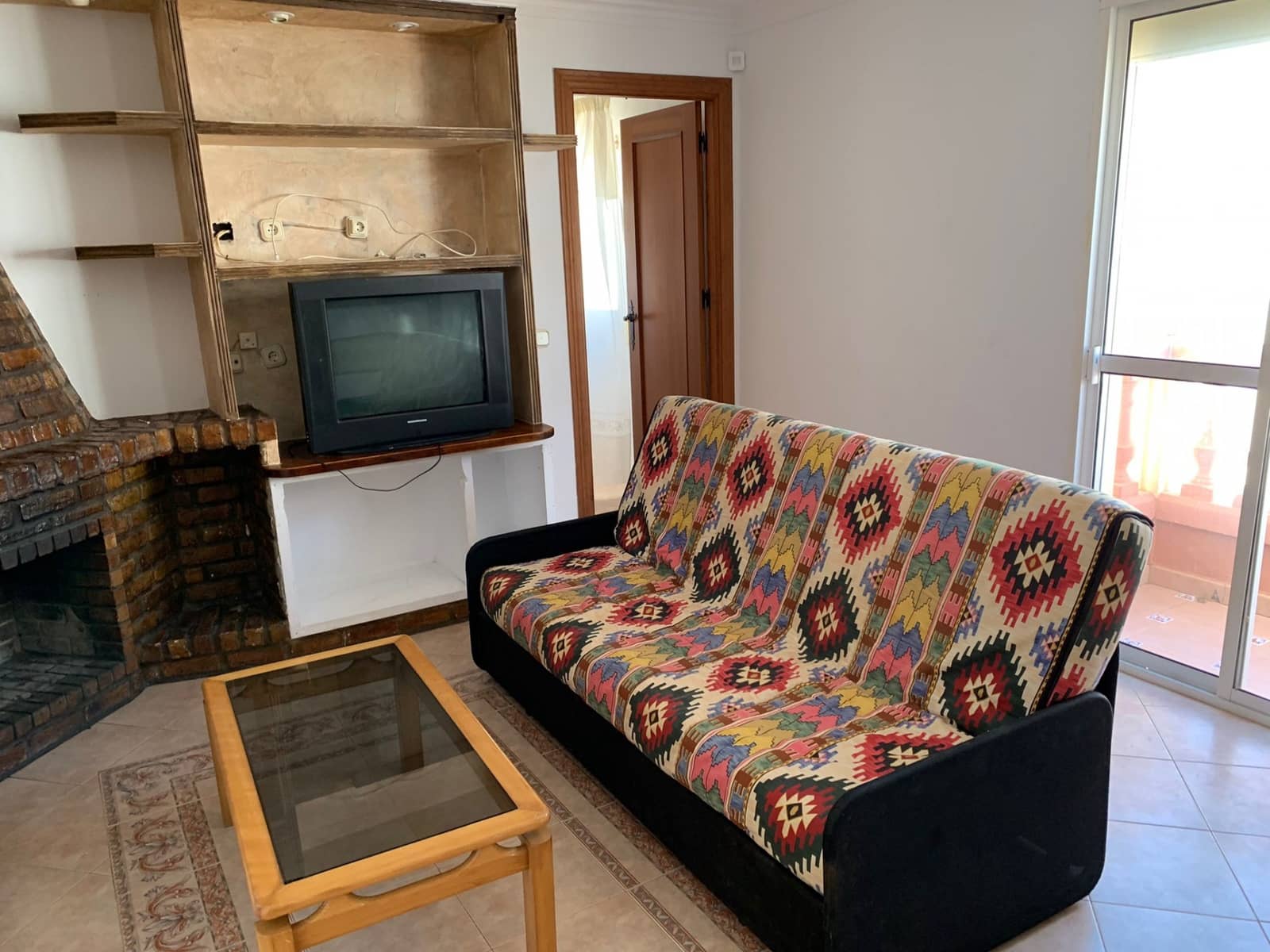 4 soveværelse Semi-Rækkehus til salg i Manilva - € 235.000 (Ref: 7950514)