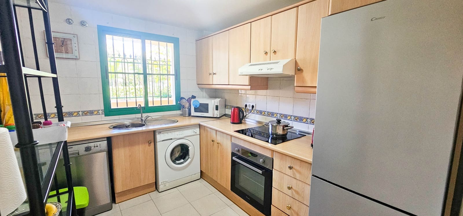 3 soveværelse Strandlejlighed til salg i Bahia de Casares med swimmingpool - € 470.000 (Ref: 8289252)