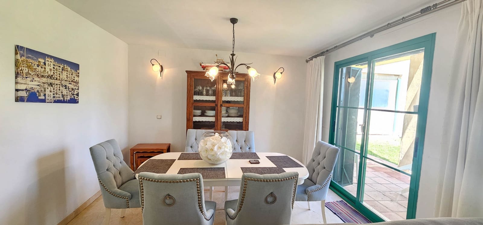 3 soveværelse Strandlejlighed til salg i Bahia de Casares med swimmingpool - € 470.000 (Ref: 8289252)