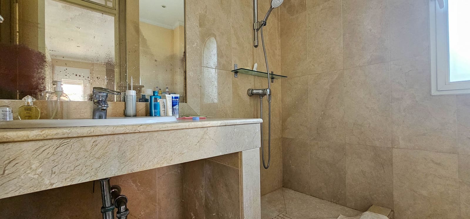 6 soveværelse Villa til salg i La Duquesa / Puerto de la Duquesa med swimmingpool garage - € 790.000 (Ref: 8353816)