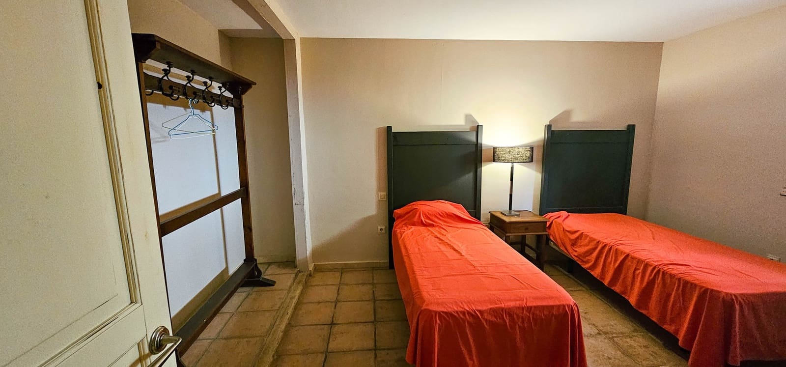 6 soveværelse Villa til salg i La Duquesa / Puerto de la Duquesa med swimmingpool garage - € 790.000 (Ref: 8353816)