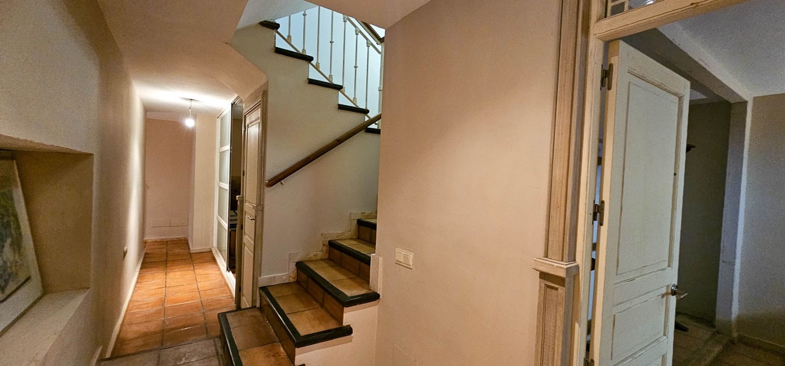 6 soveværelse Villa til salg i La Duquesa / Puerto de la Duquesa med swimmingpool garage - € 790.000 (Ref: 8353816)