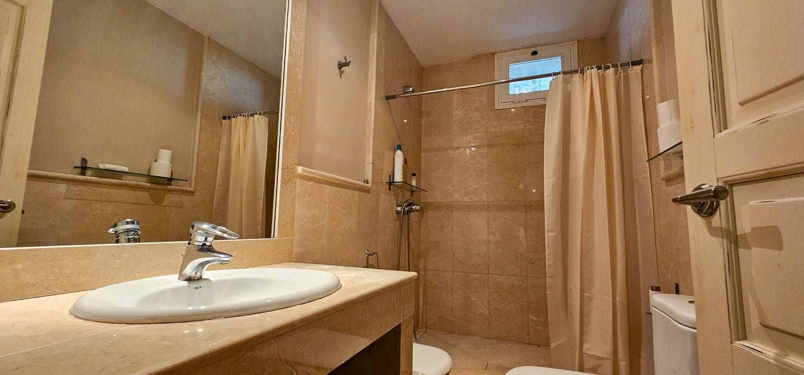 6 soveværelse Villa til salg i La Duquesa / Puerto de la Duquesa med swimmingpool garage - € 790.000 (Ref: 8353816)