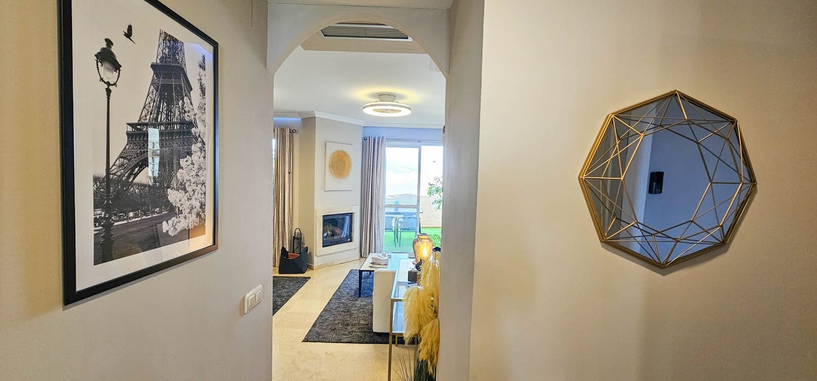 2 soveværelse Lejlighed til salg i La Duquesa / Puerto de la Duquesa med swimmingpool garage - € 270.000 (Ref: 8394831)