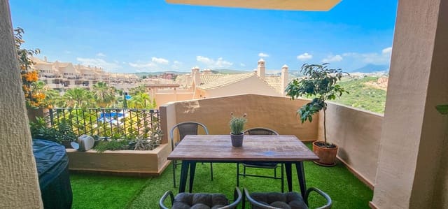 2 soveværelse Lejlighed til salg i La Duquesa / Puerto de la Duquesa, Manilva med swimmingpool garage - € 270.000 (Ref: 8394831)
