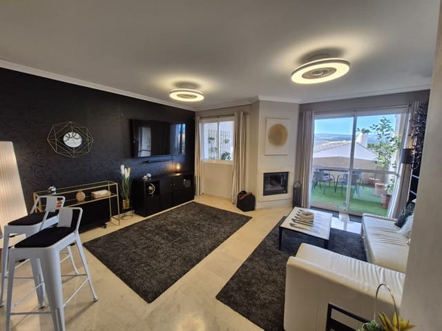 2 soveværelse Lejlighed til salg i La Duquesa / Puerto de la Duquesa, Manilva med swimmingpool garage - € 270.000 (Ref: 8394831)