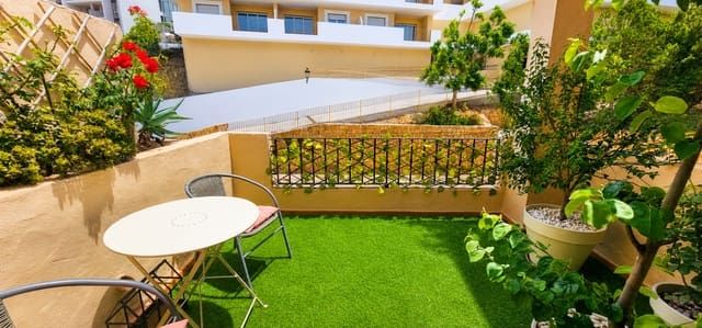 2 chambre Appartement à vendre à La Duquesa / Puerto de la Duquesa, Manilva avec piscine garage - 270 000 € (Ref: 8394831)