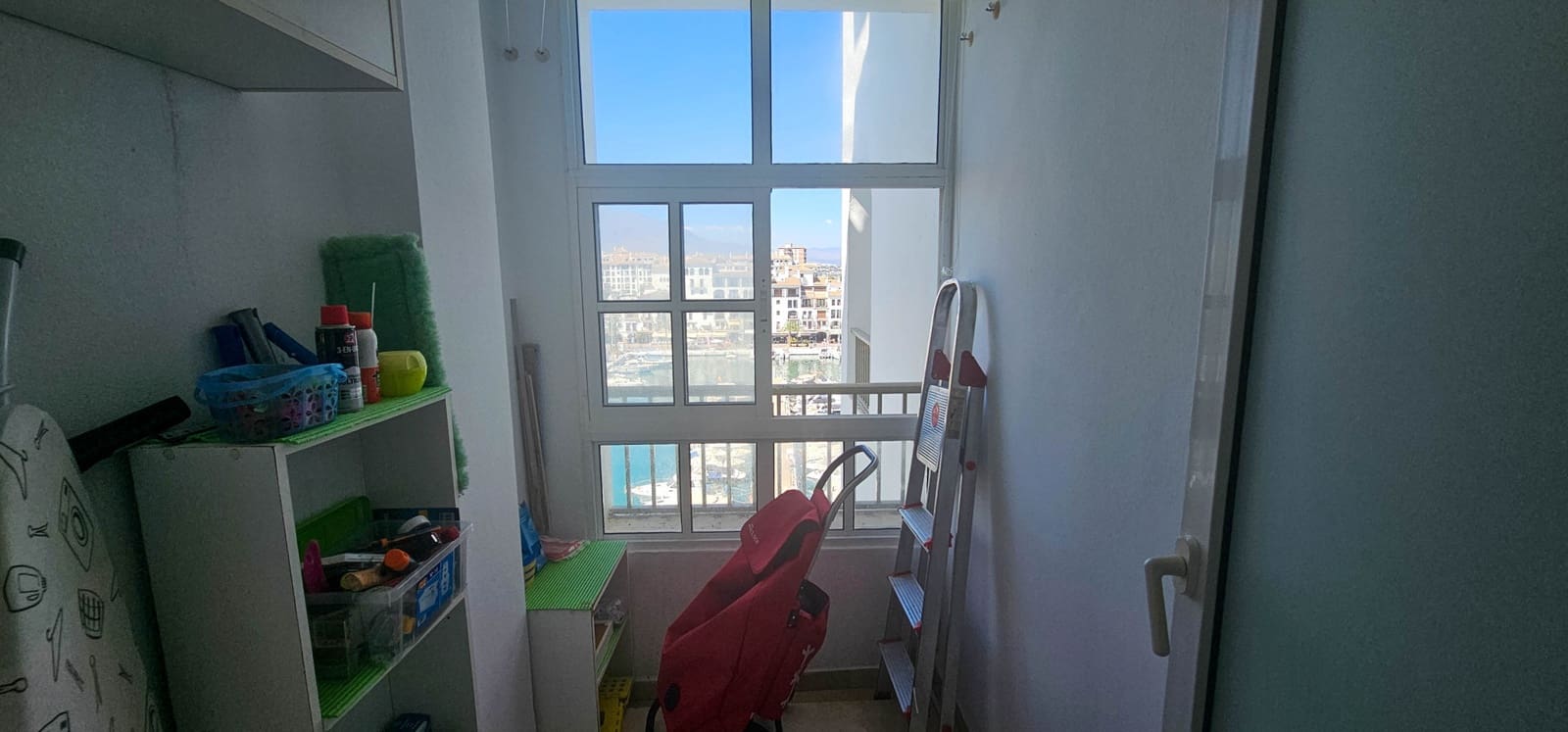 2 chambre Appartement à vendre à La Duquesa / Puerto de la Duquesa avec piscine garage - 390 000 € (Ref: 8472398)