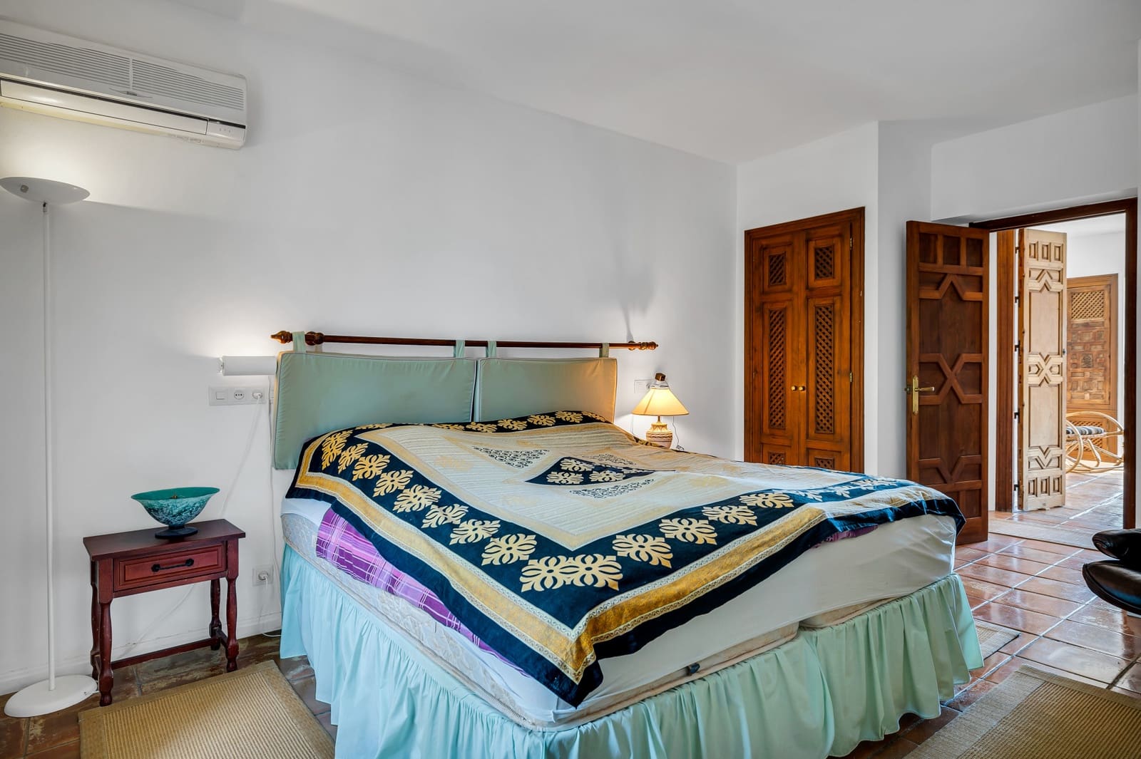 5 soveværelse Villa til salg i New Golden Mile med swimmingpool garage - € 1.175.000 (Ref: 8508817)