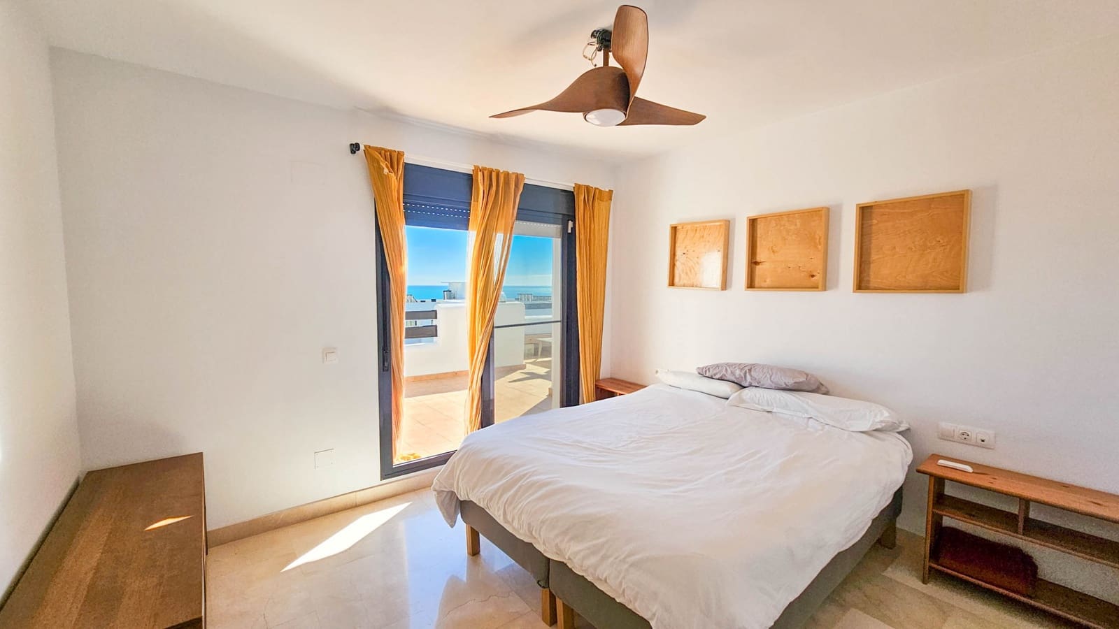 3 bedroom Penthouse for sale in Casares with pool garage - € 550,000 (Ref: 8671775)