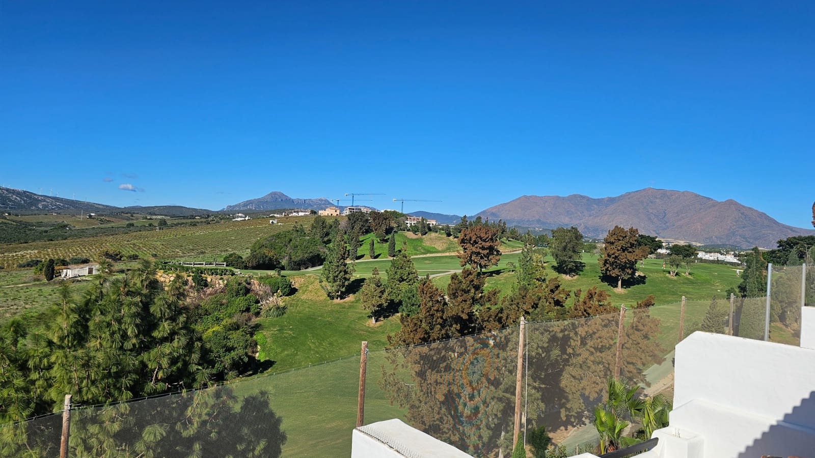3 bedroom Penthouse for sale in Casares with pool garage - € 550,000 (Ref: 8671775)