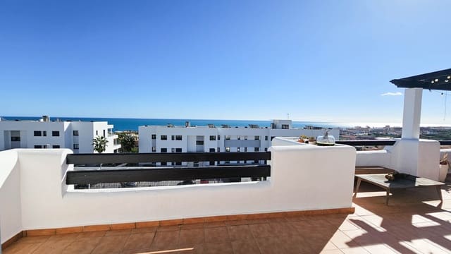 3 chambre Penthouse à vendre à Casares avec piscine garage - 550 000 € (Ref: 8671775)
