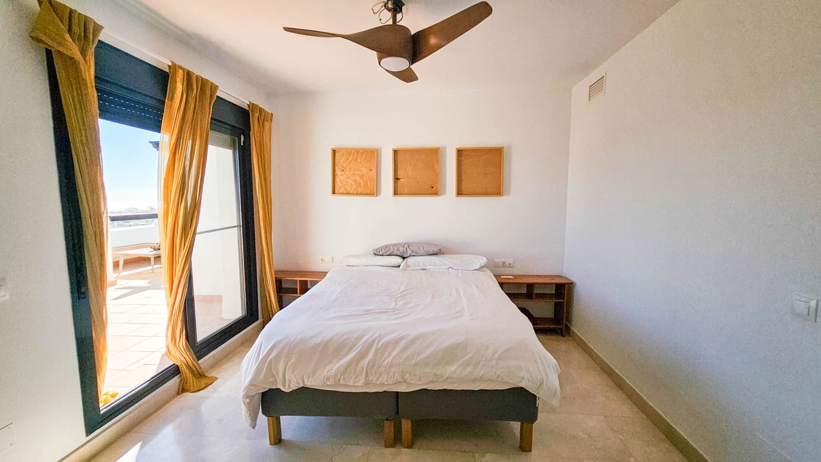 3 slaapkamer Penthouse te koop in Casares met zwembad garage - € 550.000 (Ref: 8671775)