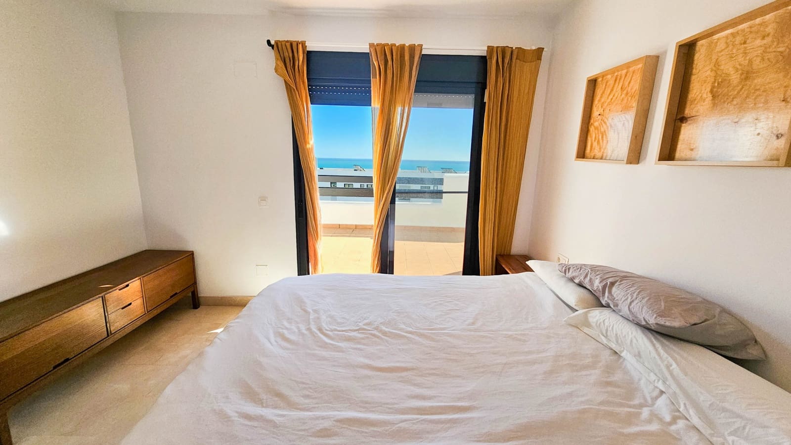 3 slaapkamer Penthouse te koop in Casares met zwembad garage - € 550.000 (Ref: 8671775)