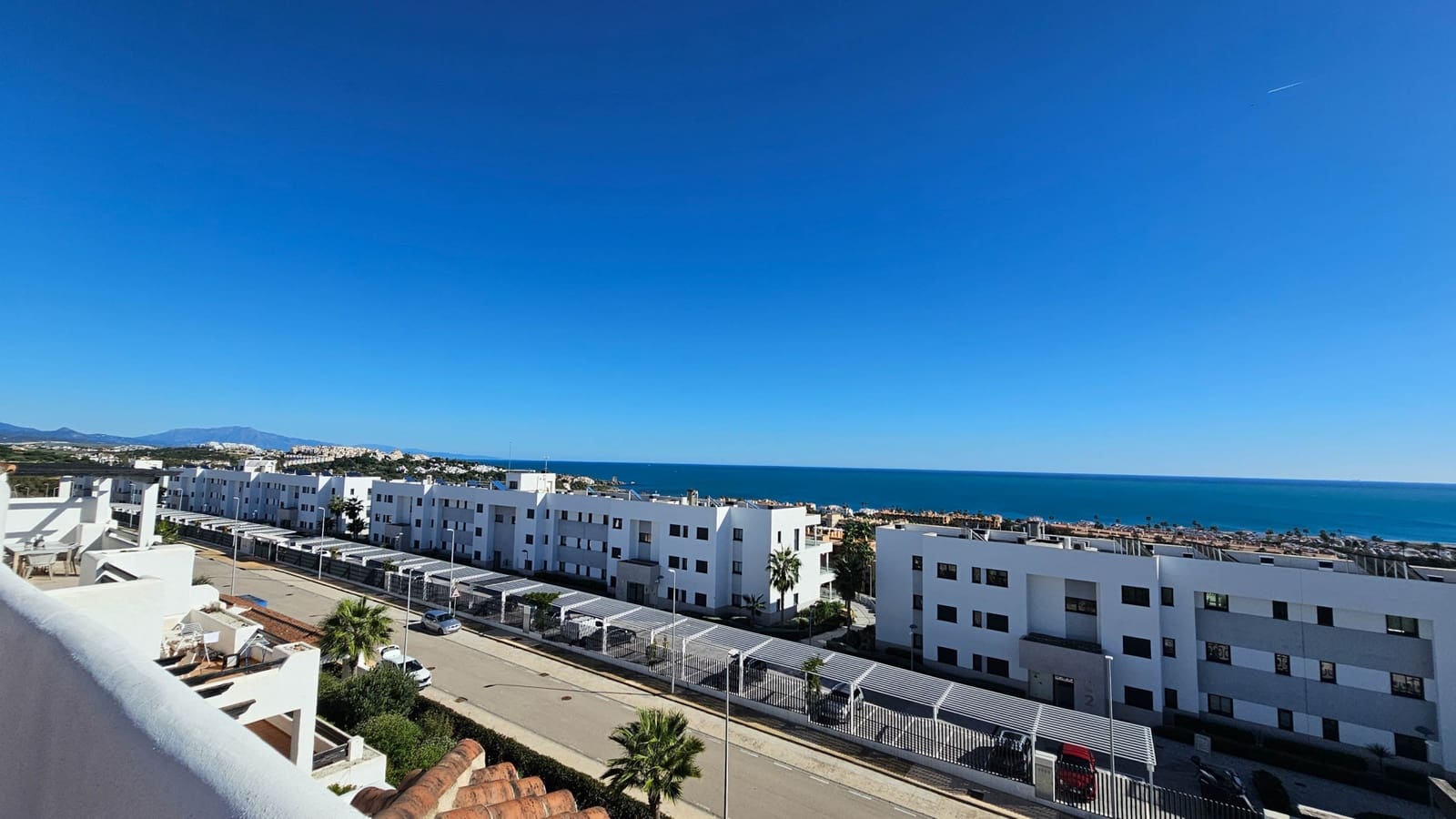 3 slaapkamer Penthouse te koop in Casares met zwembad garage - € 550.000 (Ref: 8671775)