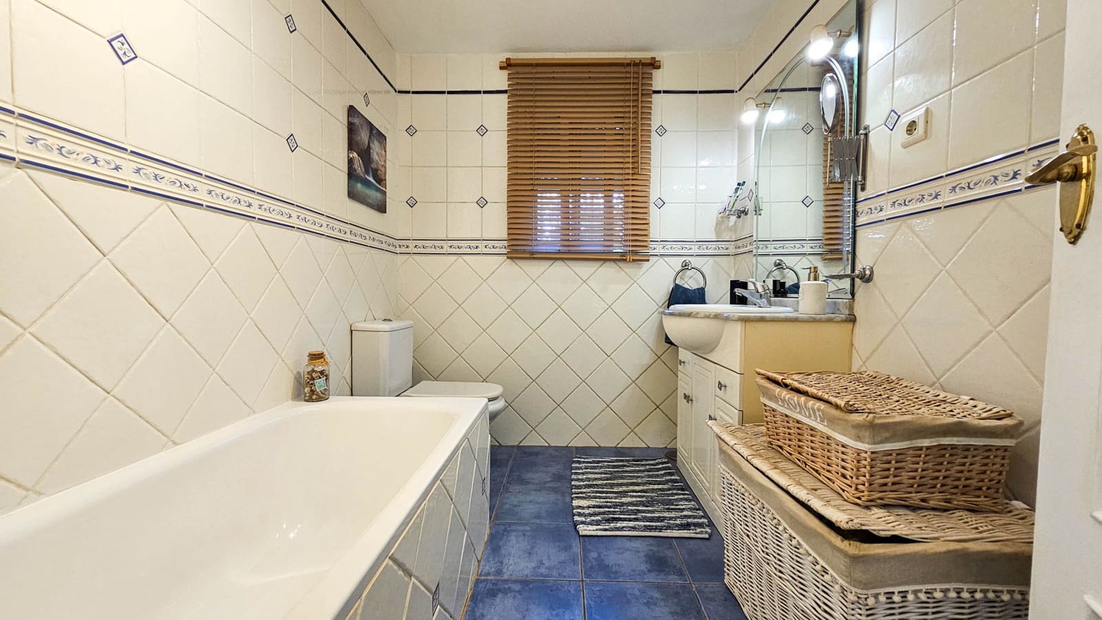 3 soverom Villa til salgs i Estepona med svømmebasseng - € 675 000 (Ref: 8694170)