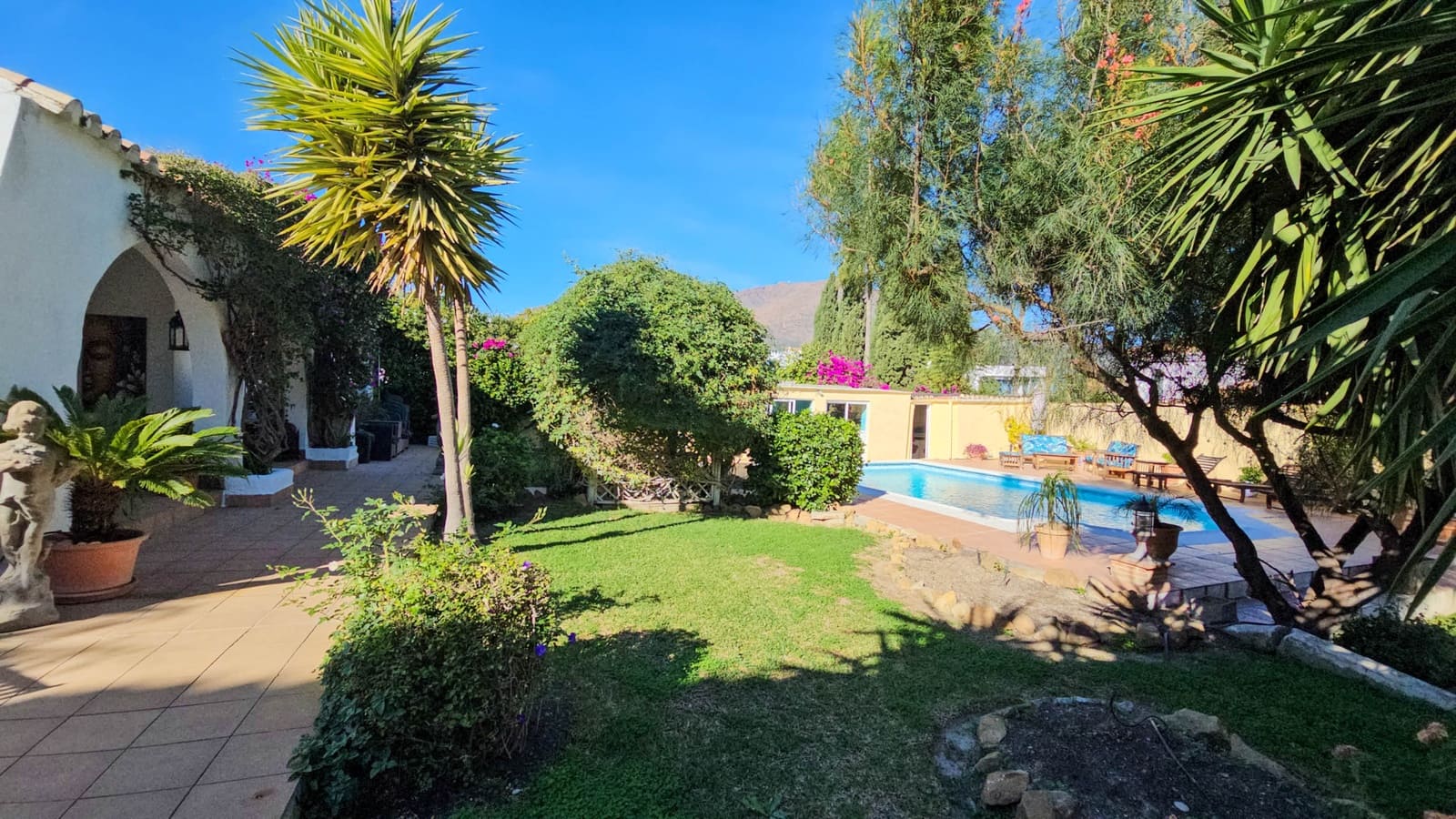 3 soverom Villa til salgs i Estepona med svømmebasseng - € 675 000 (Ref: 8694170)