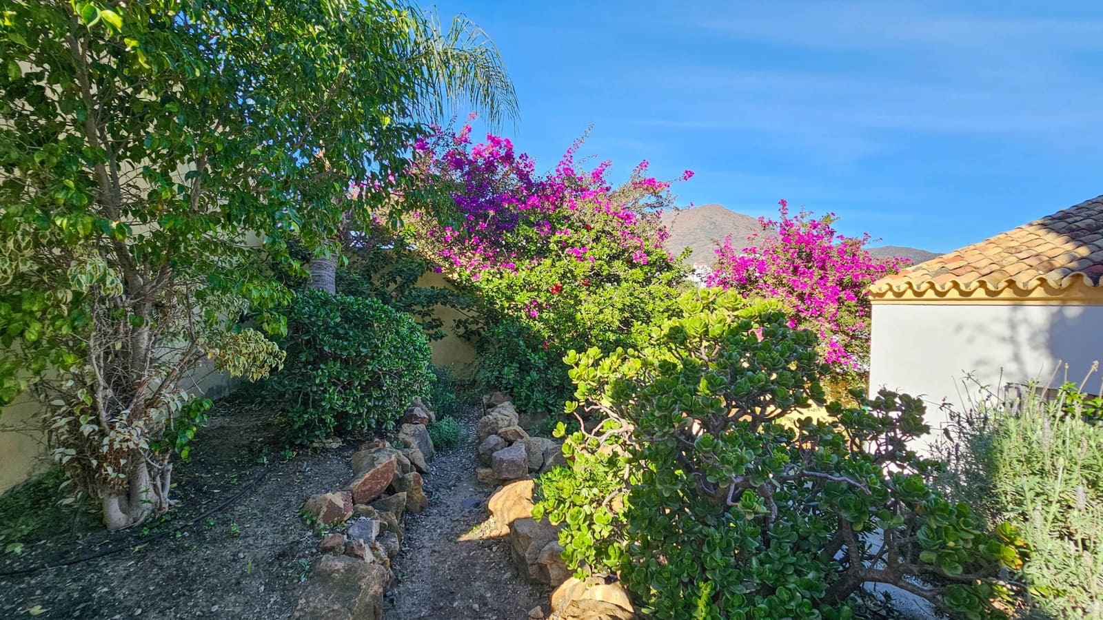 3 soverom Villa til salgs i Estepona med svømmebasseng - € 675 000 (Ref: 8694170)