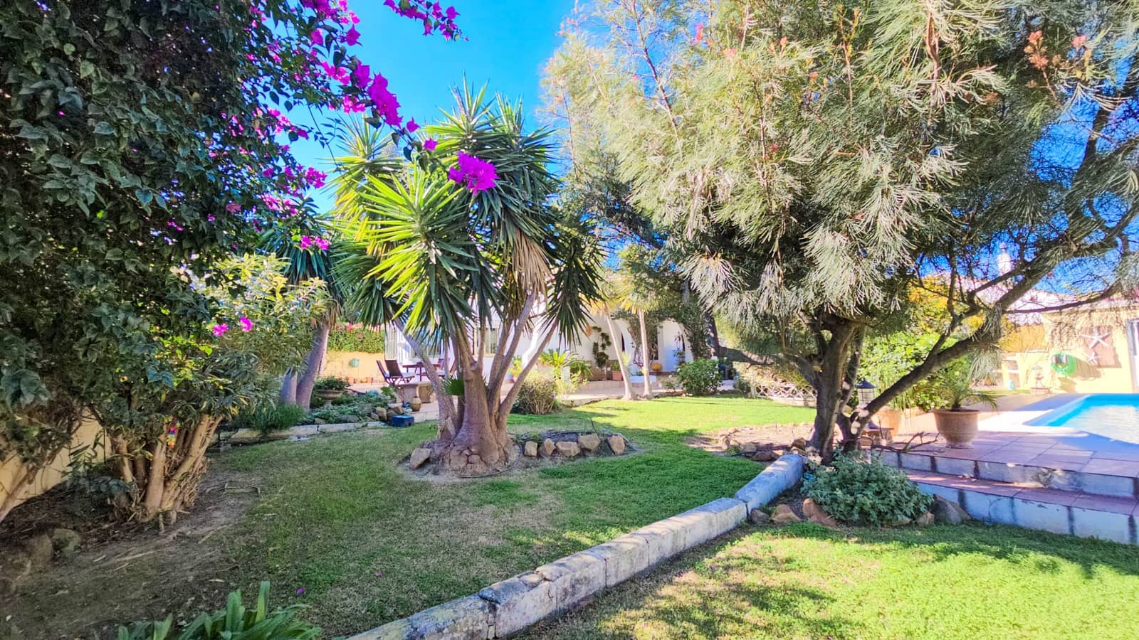 3 soverom Villa til salgs i Estepona med svømmebasseng - € 675 000 (Ref: 8694170)