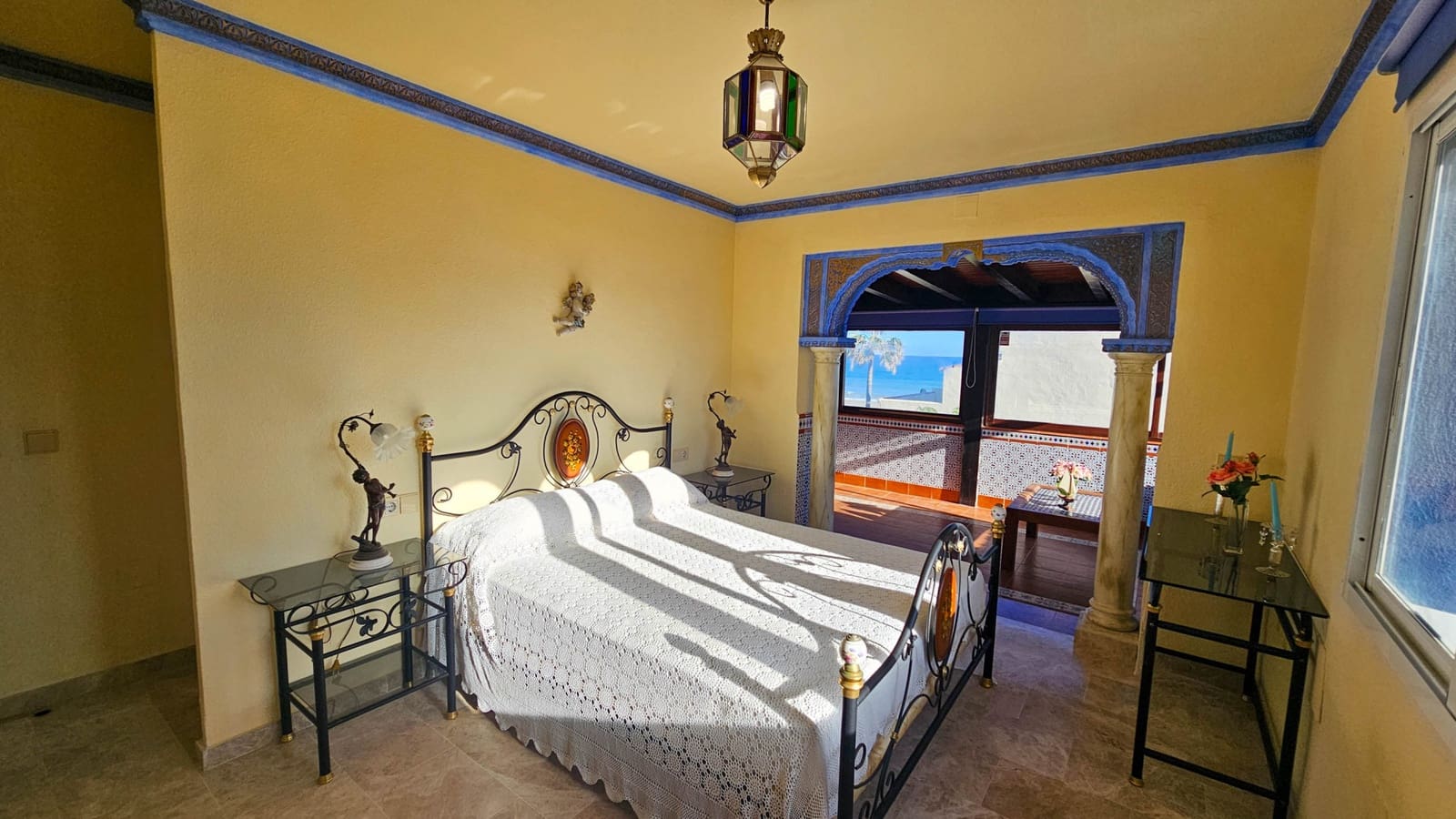 4 sovrum Semi-fristående Villa till salu i Casares med pool - 675 000 € (Ref: 8793463)