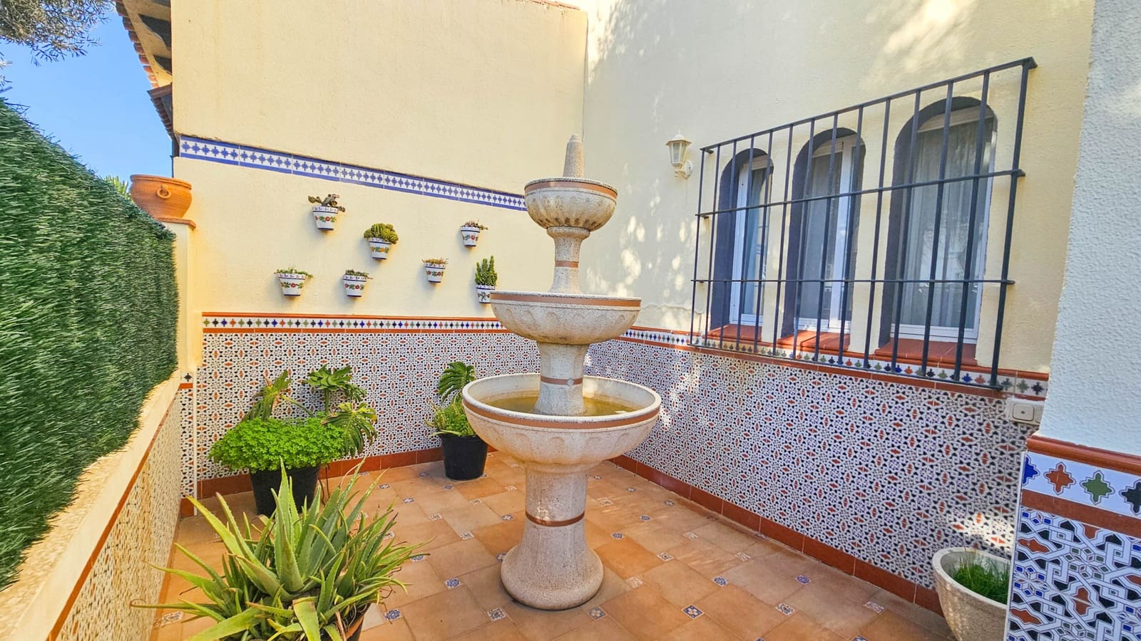 4 sovrum Semi-fristående Villa till salu i Casares med pool - 675 000 € (Ref: 8793463)