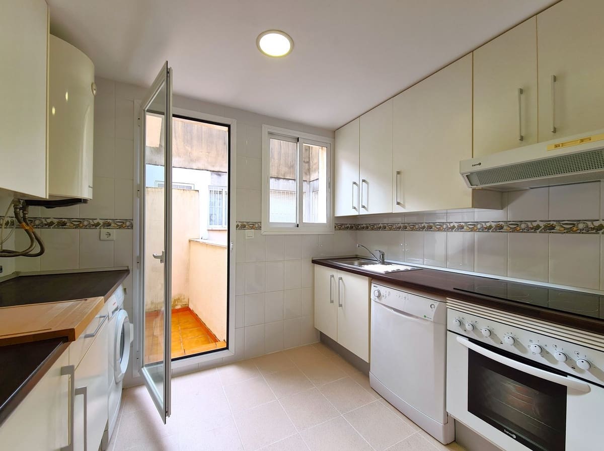 3 soveværelse Penthouse til salg i Casares med swimmingpool garage - € 239.000 (Ref: 8849313)