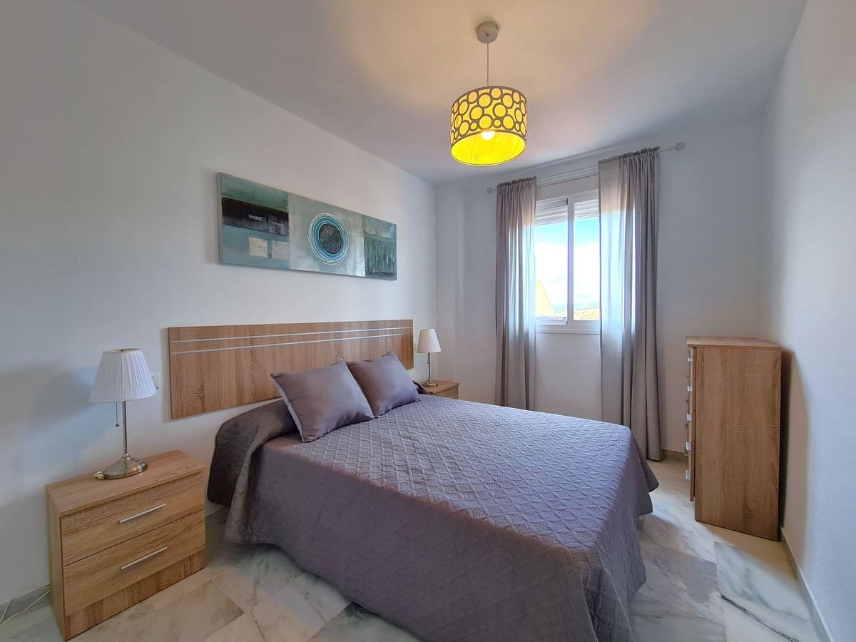 3 soveværelse Penthouse til salg i Casares med swimmingpool garage - € 239.000 (Ref: 8849313)