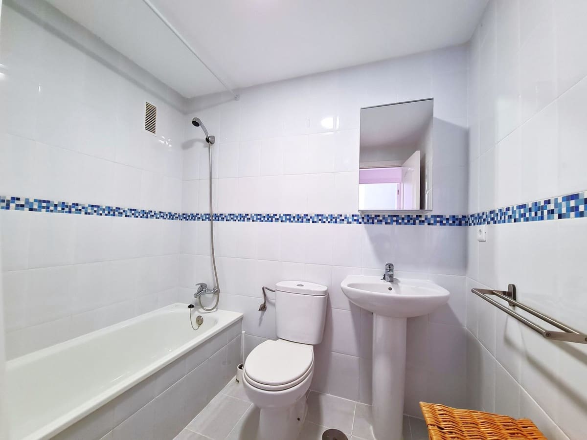 3 soveværelse Penthouse til salg i Casares med swimmingpool garage - € 239.000 (Ref: 8849313)