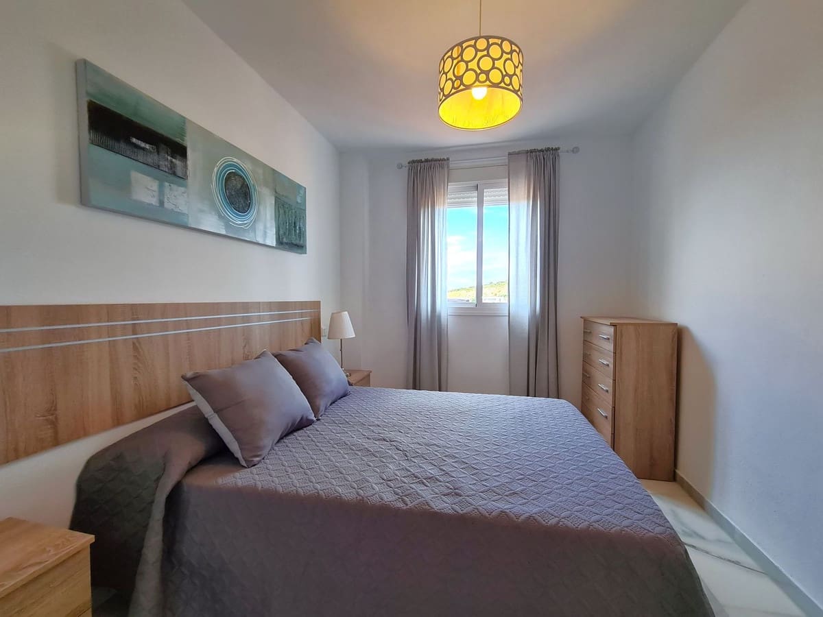 3 soveværelse Penthouse til salg i Casares med swimmingpool garage - € 239.000 (Ref: 8849313)