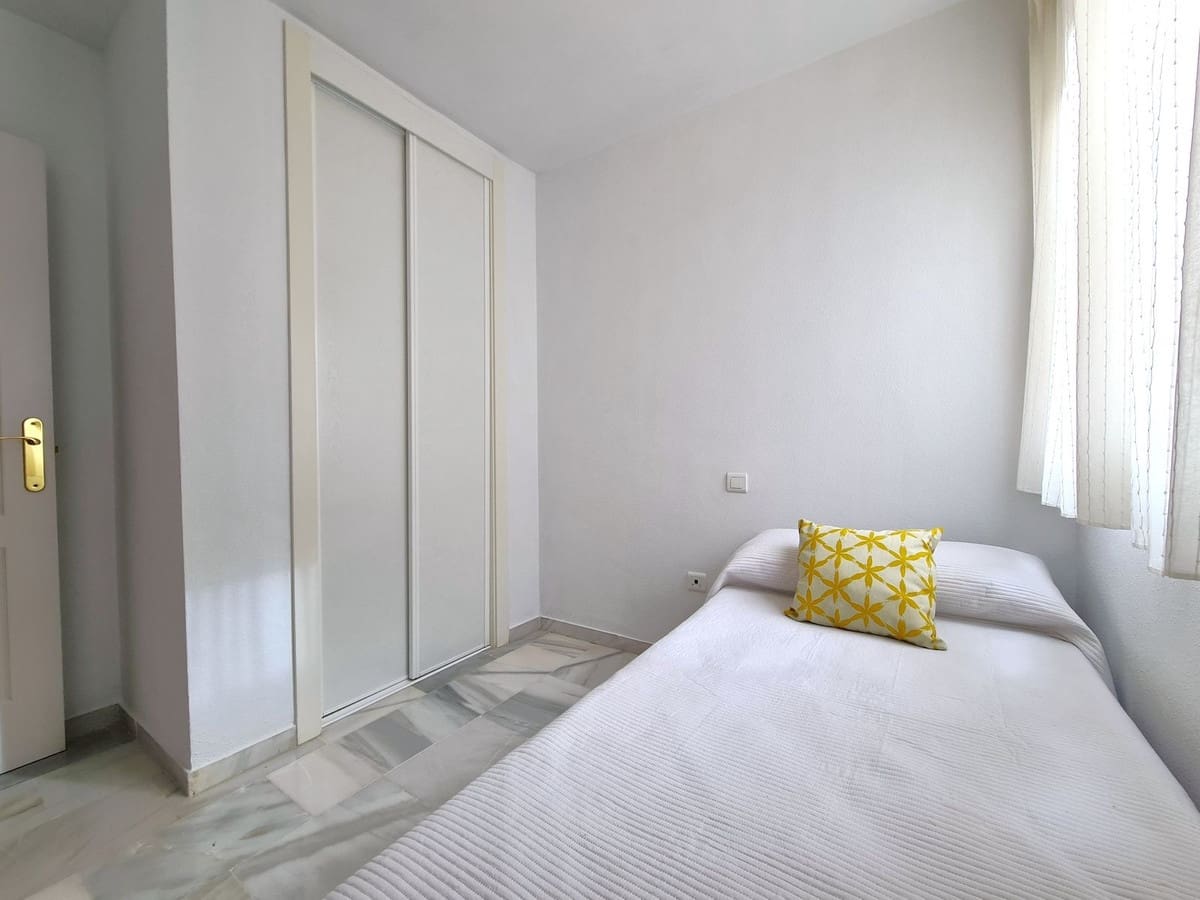 3 soveværelse Penthouse til salg i Casares med swimmingpool garage - € 239.000 (Ref: 8849313)