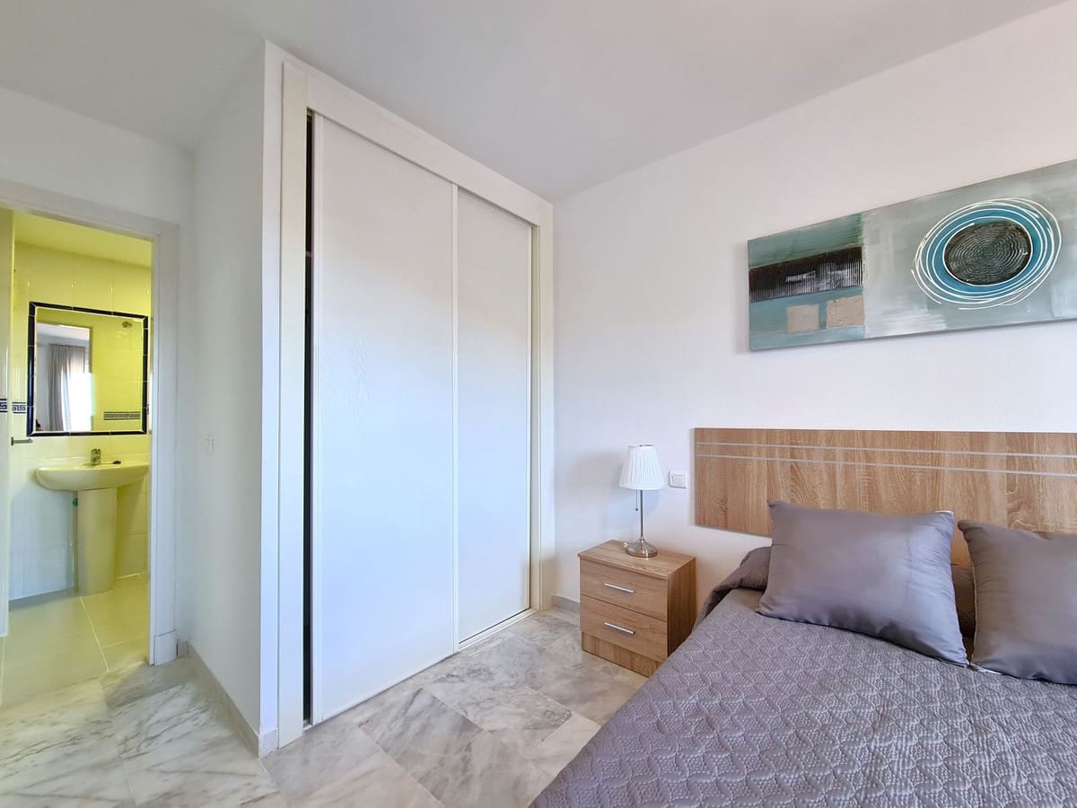 3 soveværelse Penthouse til salg i Casares med swimmingpool garage - € 239.000 (Ref: 8849313)