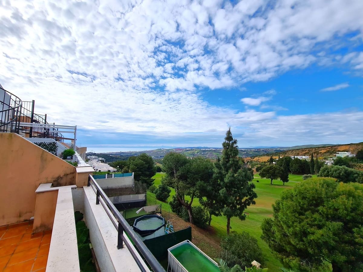 3 soveværelse Penthouse til salg i Casares med swimmingpool garage - € 239.000 (Ref: 8849313)
