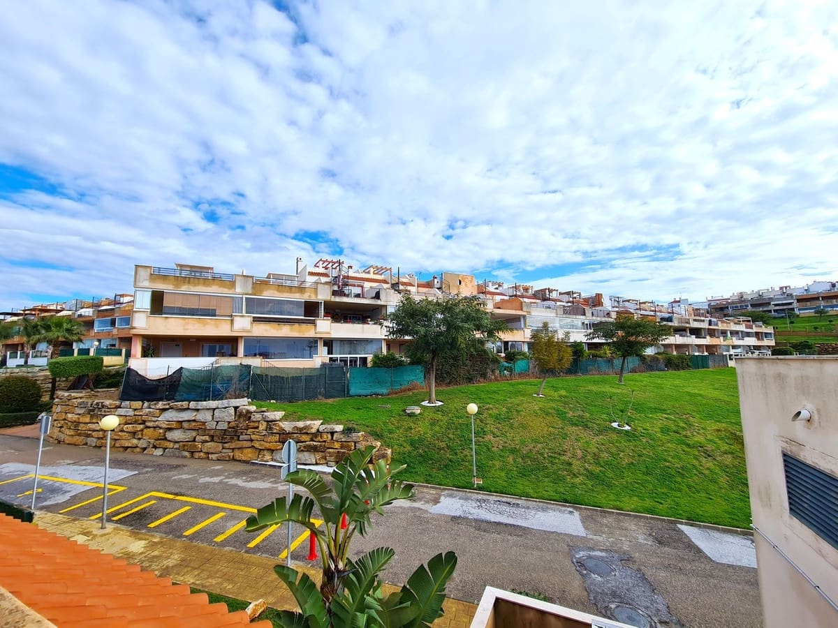 3 soveværelse Penthouse til salg i Casares med swimmingpool garage - € 239.000 (Ref: 8849313)