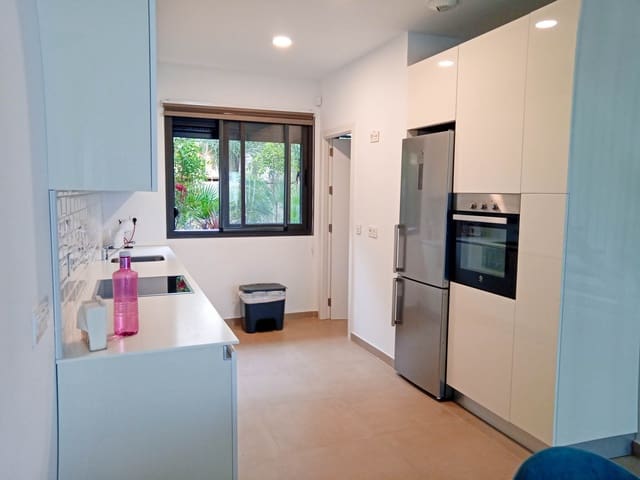 3 sypialnia Dom na sprzedaż w Manilva z basenem garażem - 388 500 € (Ref: 8862502)