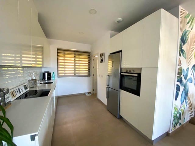 3 sypialnia Dom na sprzedaż w Manilva z basenem garażem - 388 500 € (Ref: 8862502)