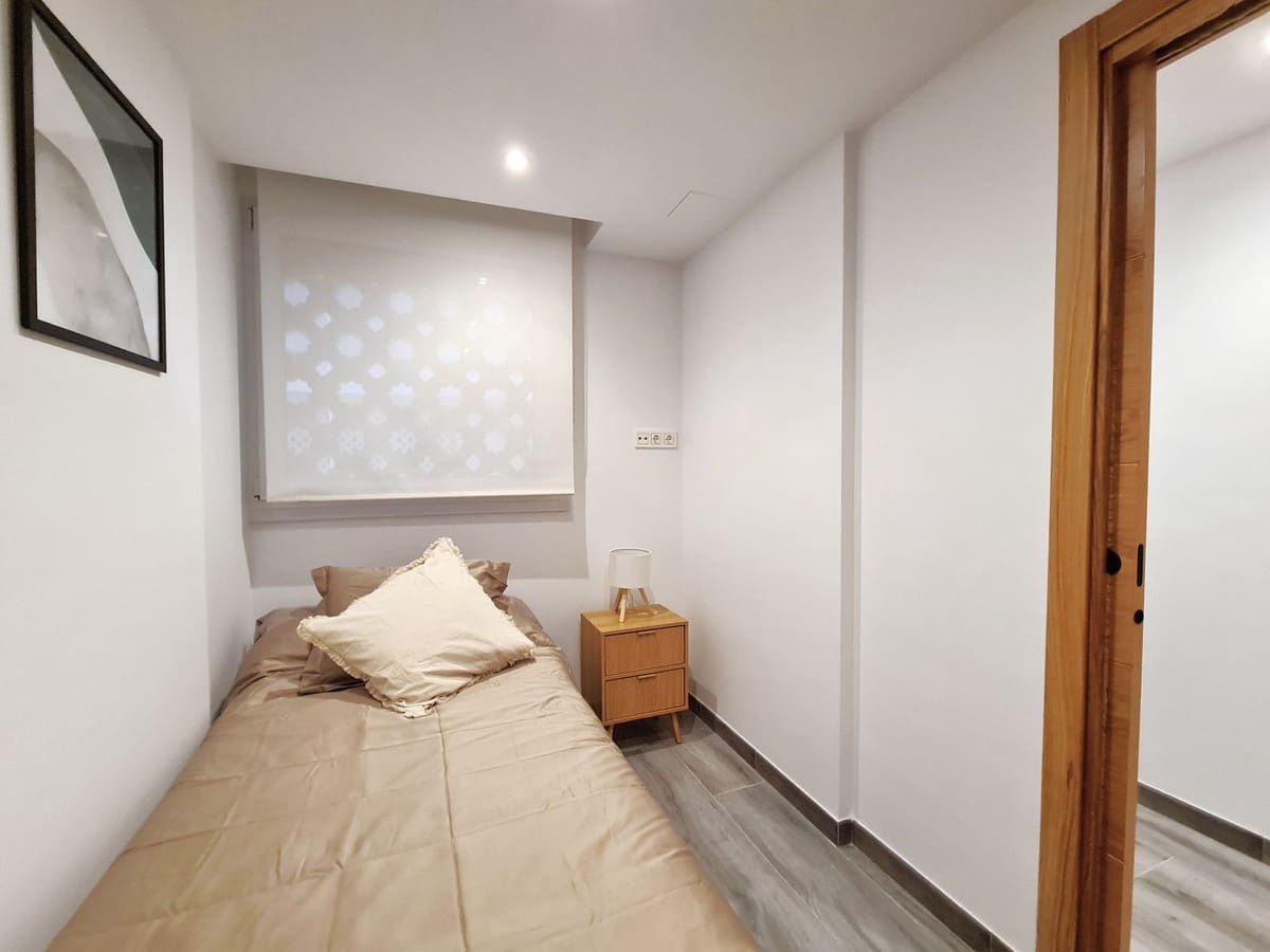 3 chambre Appartement à vendre à Estepona avec piscine - 415 000 € (Ref: 8869429)