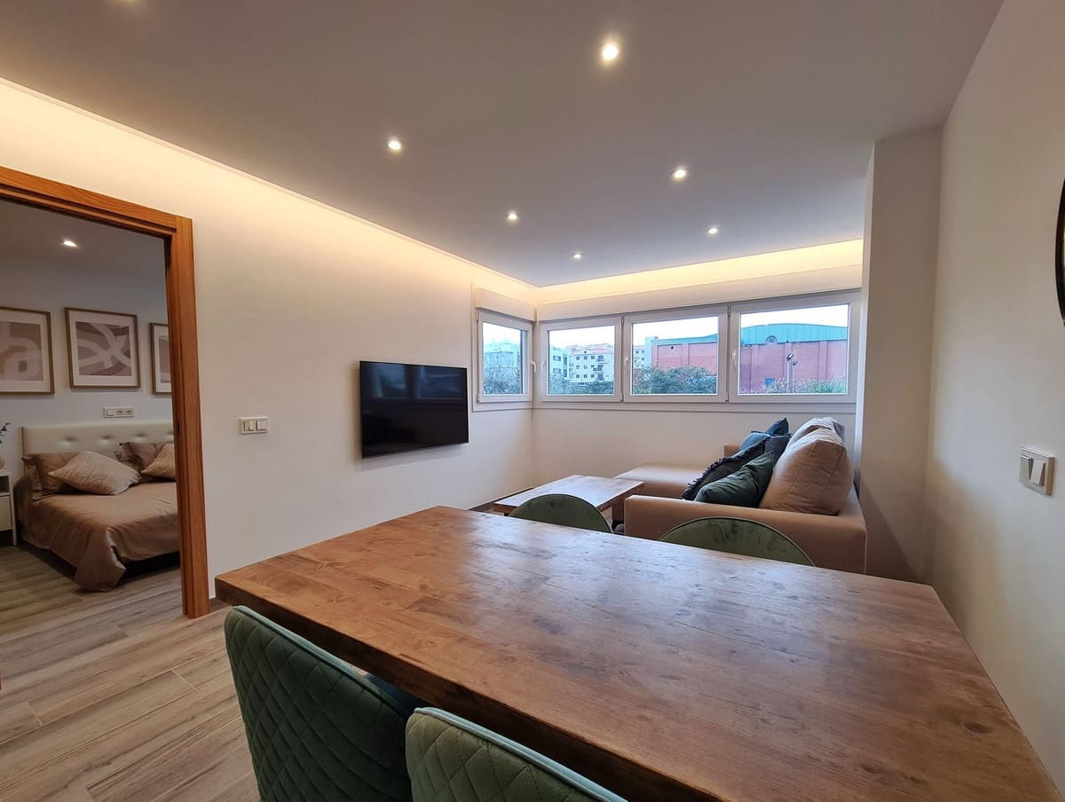 3 chambre Appartement à vendre à Estepona avec piscine - 415 000 € (Ref: 8869429)