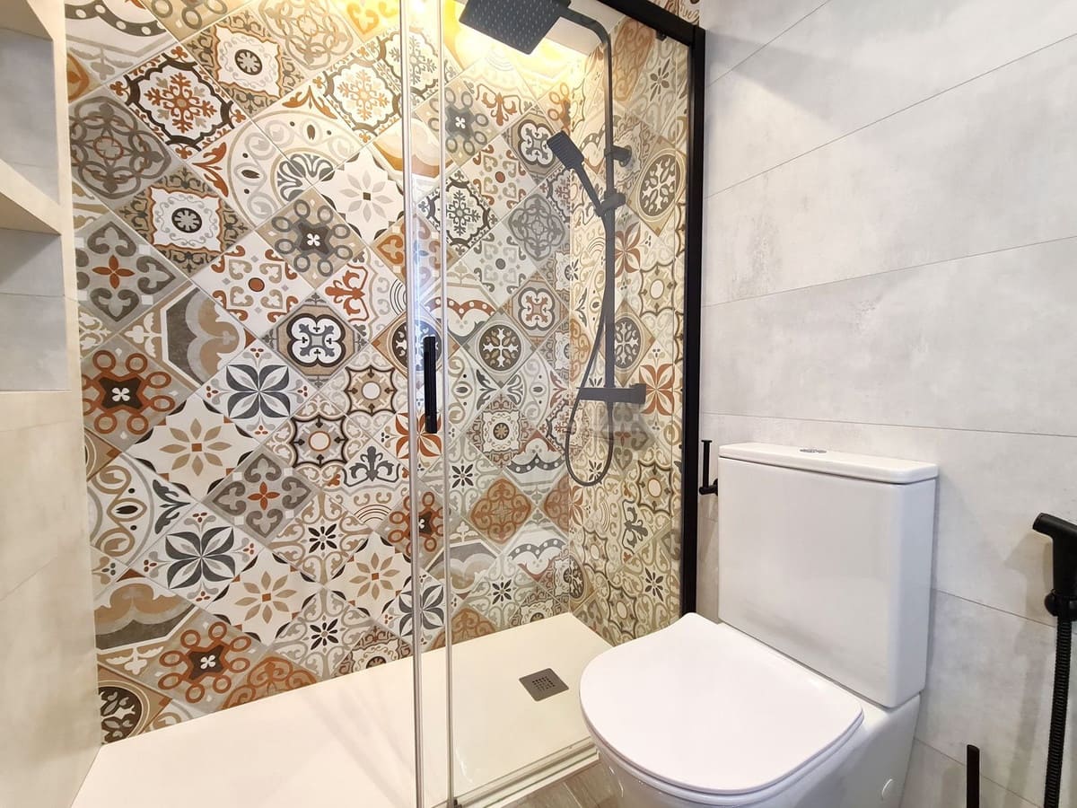 3 chambre Appartement à vendre à Estepona avec piscine - 415 000 € (Ref: 8869429)