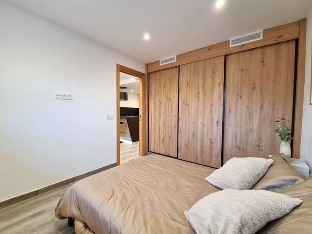 3 chambre Appartement à vendre à Estepona Pueblo, Estepona avec piscine - 415 000 € (Ref: 8869429)