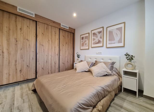 3 chambre Appartement à vendre à Estepona Pueblo, Estepona avec piscine - 415 000 € (Ref: 8869429)